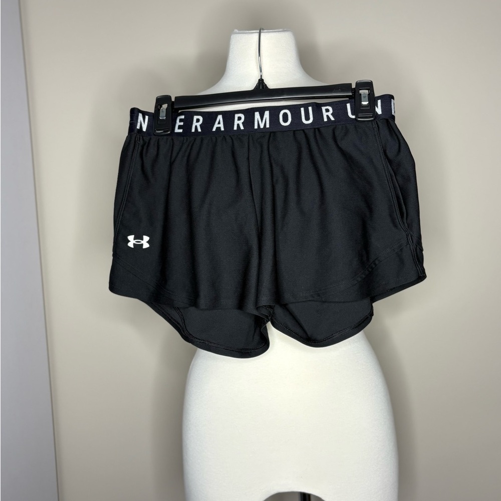 Under Armour Women's Athletic Black Shorts - Picture 1 of 6